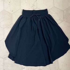 Lululemon ruched waist skirt Navy
